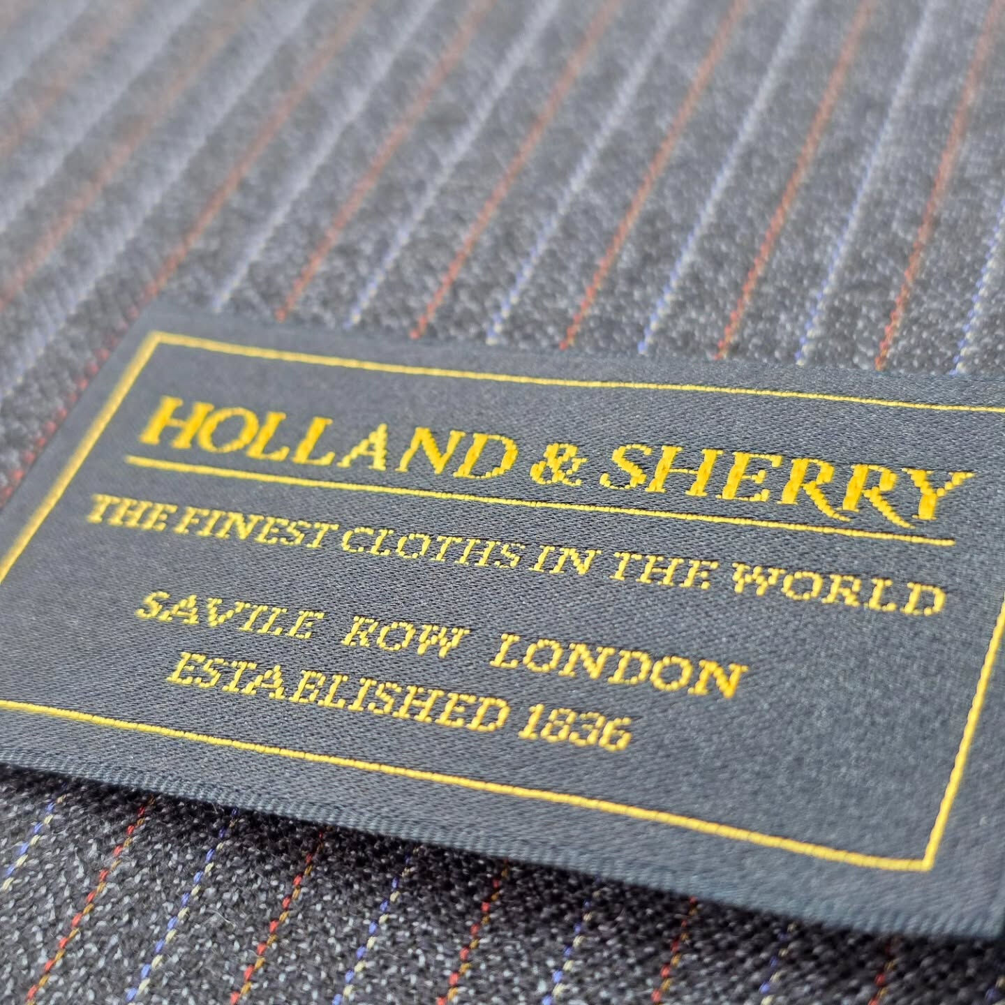 ✴️HOLLAND&SHERRY✖️あなただけの一着を✴️