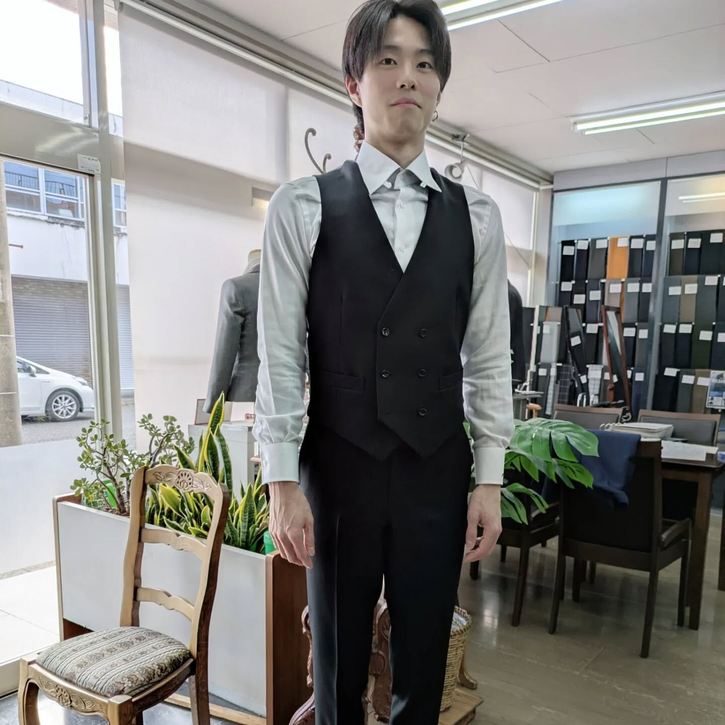 ✨H様オーダー 3ピーススーツのご紹介✨
