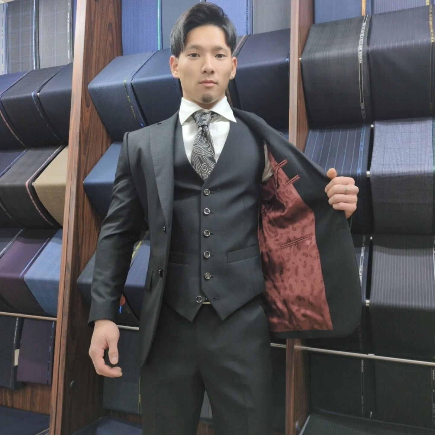 Y様 オーダースーツのご紹介✨