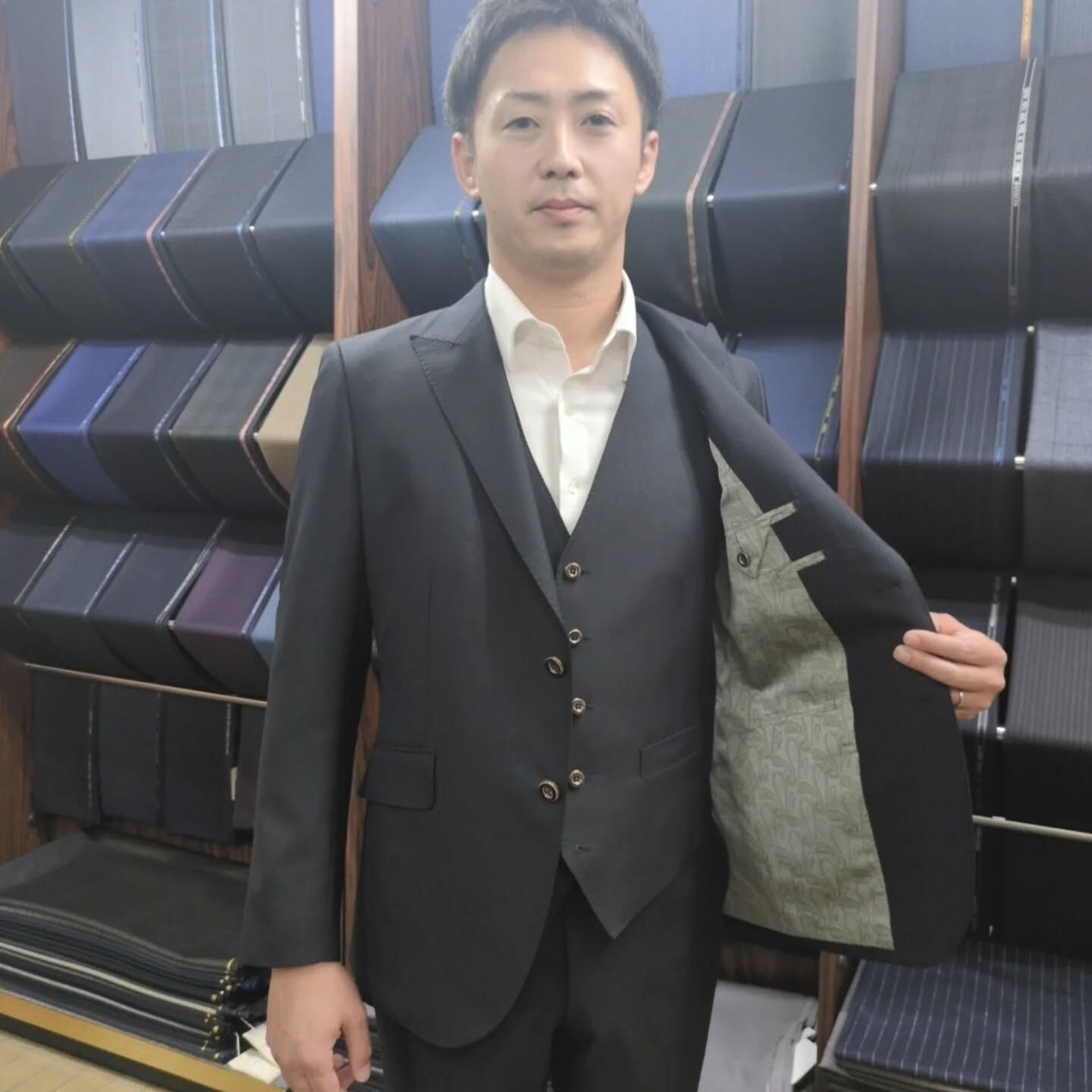 H様 オーダースーツのご紹介